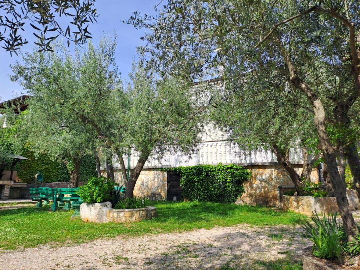 Apartments Berny Sveti Vid-Miholjice Kültér fotó
